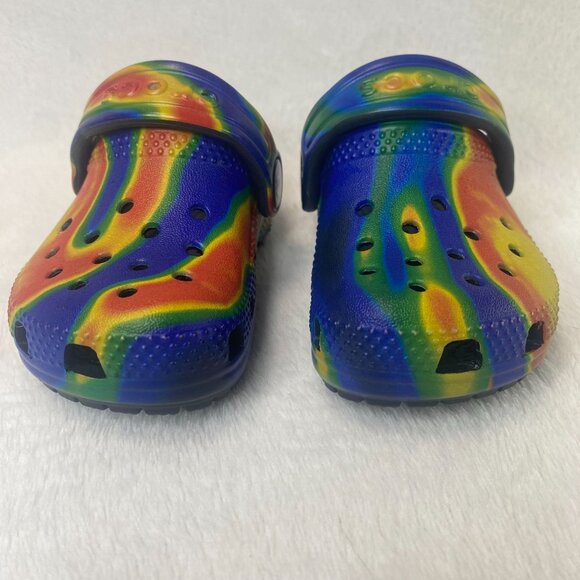 Crocs Kids Classic Tye-Dye Clogs Slip-On Shoes Comfortable Lightweight C4 - Picture 4 of 7